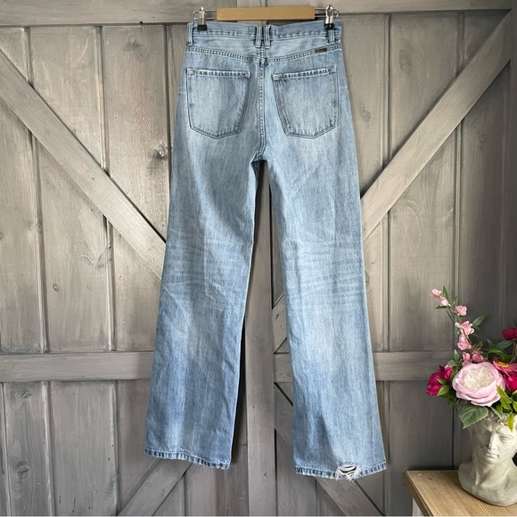 Kancan Women’s Distressed Flare Light Wash Denim Button Closure 100% cotton 7/27 - Picture 6 of 11